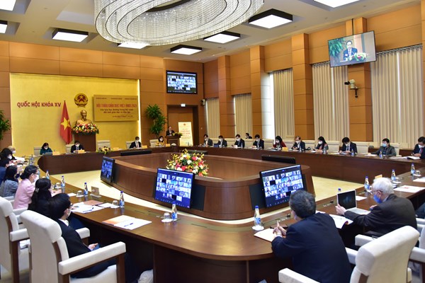 Hội thảo Văn hóa học đường trong bối cảnh đổi mới giáo dục và đào tạo: Xây dựng trường học thực sự là môi trường văn hóa - Anh 3