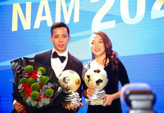 Giải thưởng Quả bóng vàng Việt Nam 2021 giảm 3 hạng mục - Anh 1