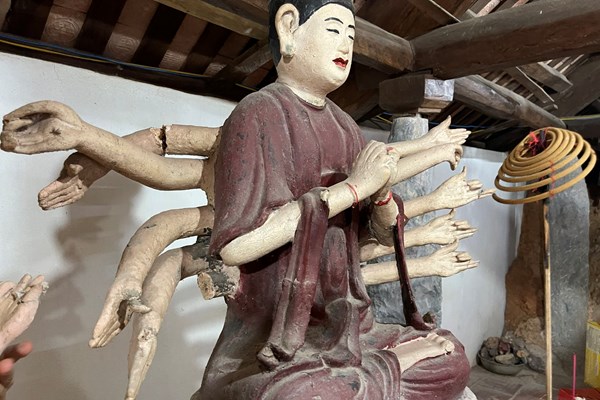 Cần sớm tu bổ ngôi chùa cổ trên 300 năm tuổi - Anh 7