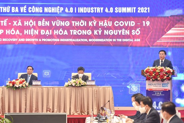 Thủ tướng dự Diễn đàn cấp cao về cách mạng công nghiệp lần thứ 4 - Anh 2