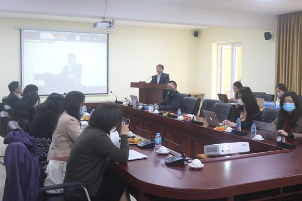 Mỗi nhà giáo cần rèn luyện cho mình năng lực tự học - Anh 1