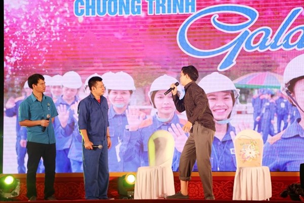 Để gỡ khó cho gia đình công nhân - Anh 1