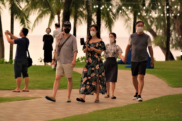 Không thể mở nếu vừa làm vừa sợ - Anh 1