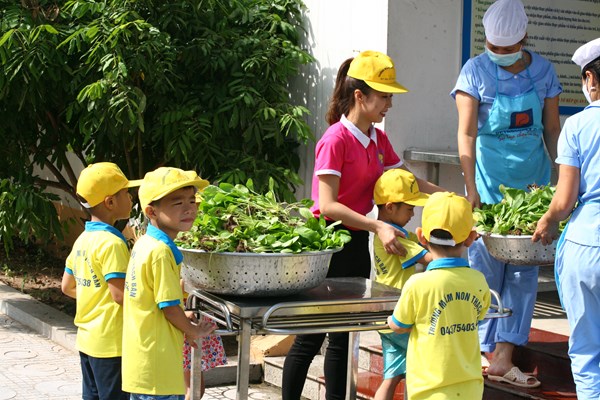 Giáo viên mầm non làm gì mùa dịch? - Anh 1