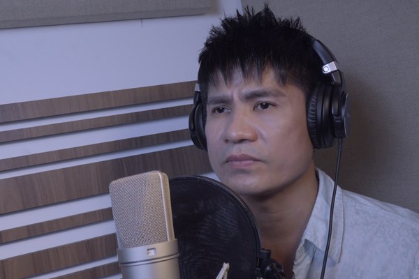 Nhiều nghệ sĩ hát 