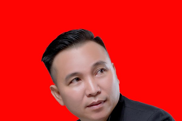 Nhiều nghệ sĩ hát 