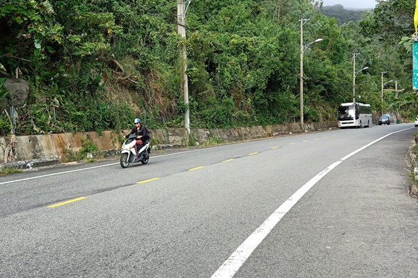 Giúp du khách và người dân tra cứu thông tin trên các tuyến đường du lịch - Anh 1