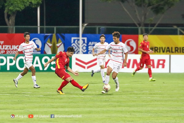 Tiến Linh, Quang Hải nói gì khi Việt Nam sớm gặp Thái Lan ở bán kết AFF Cup 2020? - Anh 2