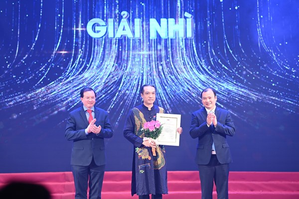 Cuộc thi sáng tác ca khúc Hát lên Việt Nam: Lan tỏa lòng yêu nước và tự hào dân tộc - Anh 2