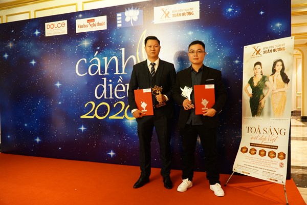 Đạo diễn