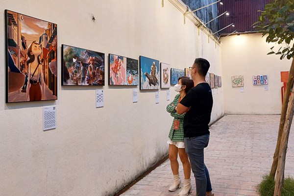 Hà Nội khai màn ấn tượng 