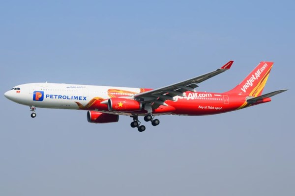 Vietjet đón tàu bay thân rộng A330 đầu tiên, chúc mừng mùa Giáng sinh 2021 - Anh 2