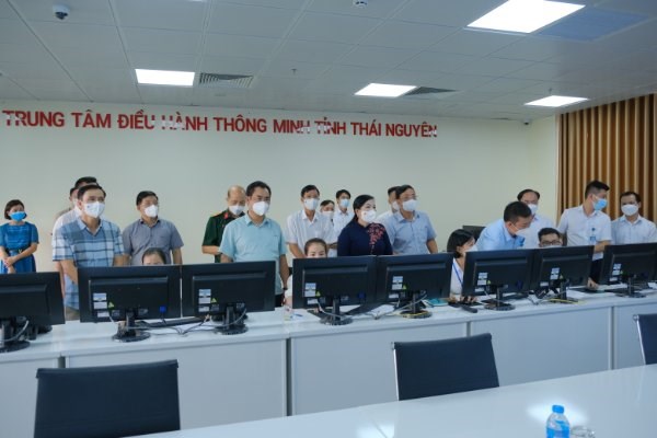 Chuyển đổi số ở Thủ đô gió ngàn - Anh 1