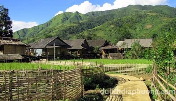 Phát triển sản phẩm du lịch tuyến