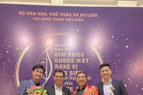 NSƯT Quang Thắng được Bộ VHTTDL vinh danh là nghệ sĩ tiêu biểu - Anh 2