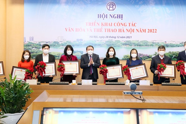 Hà Nội phát huy hơn nữa thế mạnh là trụ cột văn hóa - Anh 4