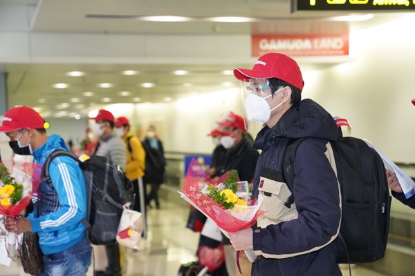 Vietjet đón chuyến bay quốc tế đầu tiên từ Tokyo, Nhật Bản đến Việt Nam trong ngày đầu năm 2022 - Anh 6