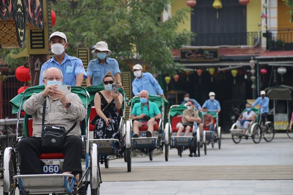 Quảng Nam : Tận dụng nền tảng mạng xã hội để quảng bá du lịch ra thế giới - Anh 2