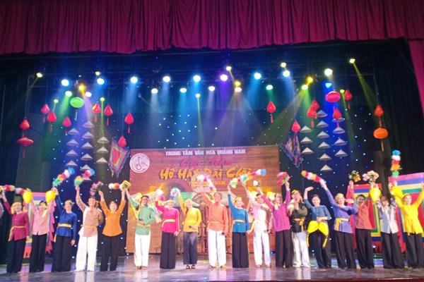 Liên hoan hô hát Bài chòi tỉnh Quảng Nam - Anh 1