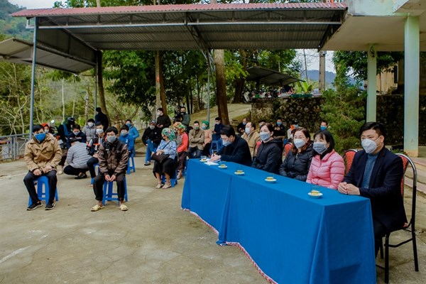 Báo Văn hóa và Quỹ Thiện Tâm tổ chức chương trình trao quà Tết tại Hà Giang: Ấn tượng với những nụ cười... - Anh 9