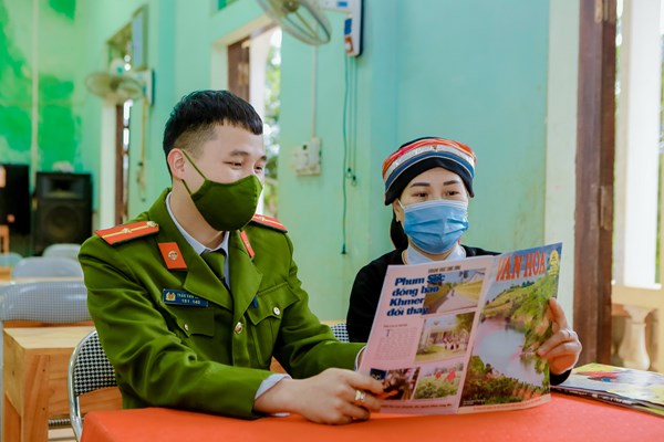 Báo Văn hóa và Quỹ Thiện Tâm tổ chức chương trình trao quà Tết tại Hà Giang: Ấn tượng với những nụ cười... - Anh 13