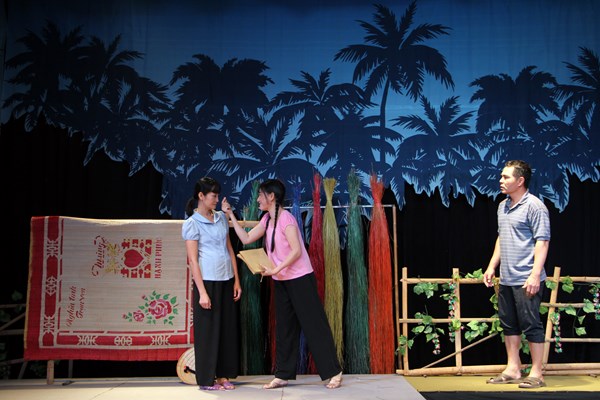 Khán giả khóc - cười cùng nhân vật - Anh 2