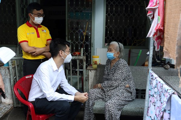 Tuổi trẻ TP.HCM sôi nổi các hoạt động chung tay phòng, chống dịch Covid-19 - Anh 2