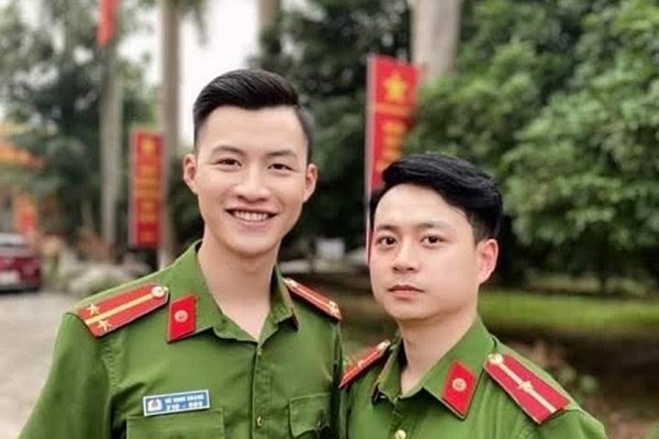 Hoàng Dương con trai cố NSND Hoàng Dũng với vai diễn đầu tiên trong phim: Phố trong làng - Anh 2