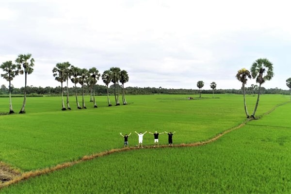 Tái định vị và xây dựng điểm đến an toàn - Anh 1