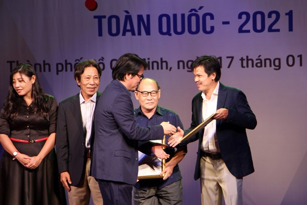Bế mạc Liên hoan Kịch nói: 40 diễn viên nhận Huy chương Vàng - Anh 13