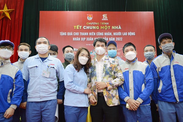 Chương trình “Tết Chung Một Nhà” do Trung ương Đoàn TNCS Hồ Chí Minh và Bia Saigon đã chính thức bắt đầu - Anh 3