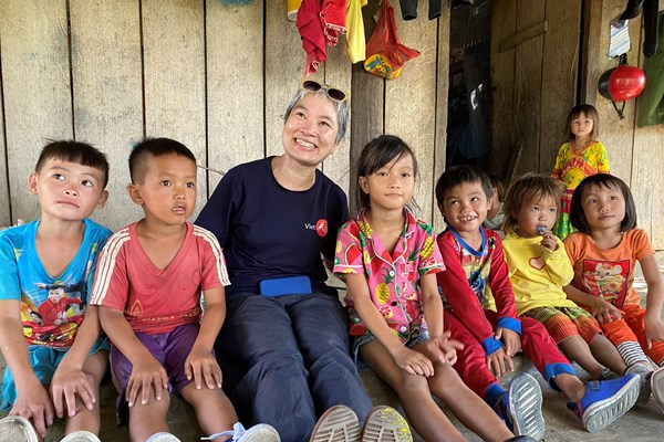 “Mỗi ngày một quả trứng”: Hành trình gom góp yêu thương - Anh 1