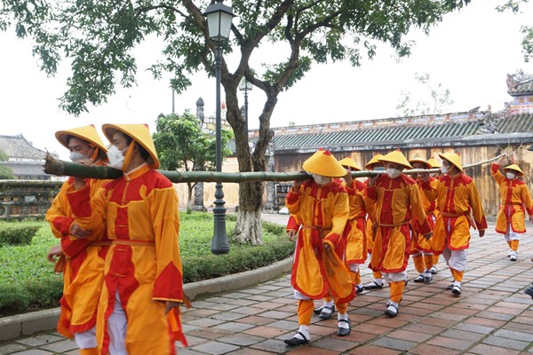 Lễ hạ nêu và khai ấn tại khu di sản Hoàng Cung Huế - Anh 2