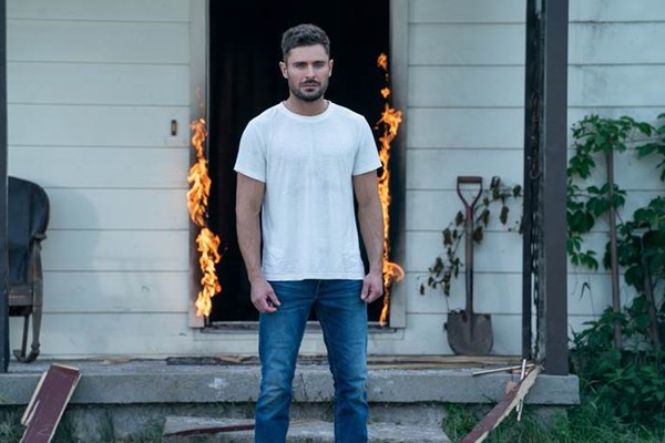 Zac Efron trở lại màn ảnh rộng - Anh 3
