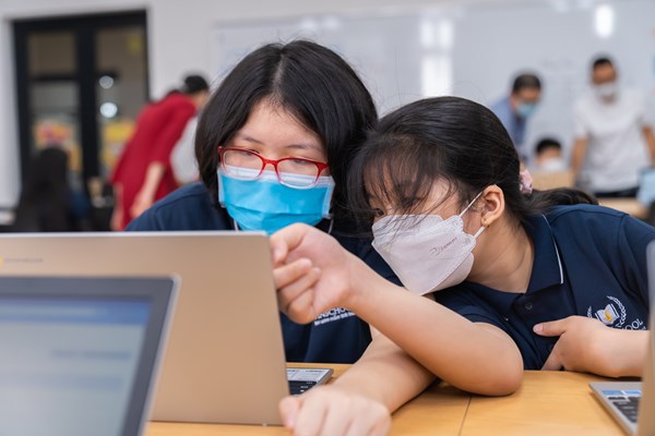 Hợp tác với Google và Samsung, Vinschool ứng dụng công nghệ, nâng cao chất lượng dạy -  học - Anh 3