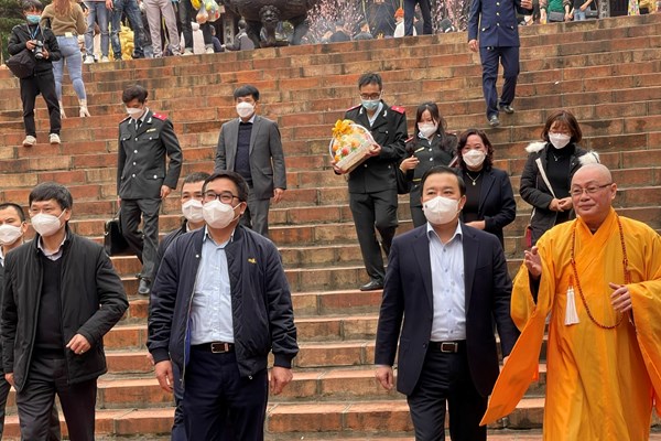 Hôm nay 16.2, chùa Hương (Hà Nội) chính thức mở cửa trở lại: Cần đảm bảo an toàn cho du khách - Anh 1