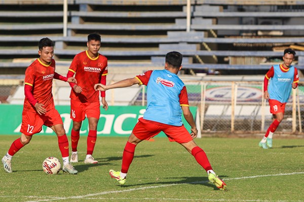 Thử thách đợi U23 Việt Nam - Anh 1