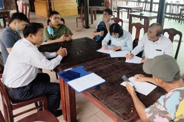 Xử lý nghiêm tour du lịch “chui” trên đảo Hoa Lan - Anh 1