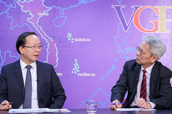 Tọa đàm “Tiêm vắc xin covid-19 cho trẻ em - Những lưu ý quan trọng” - Anh 2