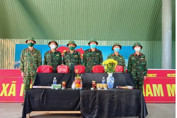 Kon Tum: Bàn giao 5 bộ hài cốt liệt sĩ - Anh 1