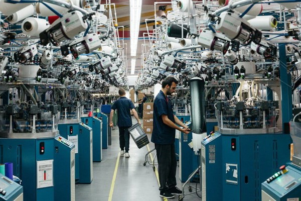 EU tìm lời giải cho bài toán thiếu hụt lao động - Anh 1