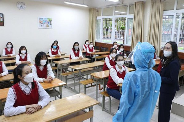 Rối bời khi quá nhiều giáo viên F0 - Anh 1