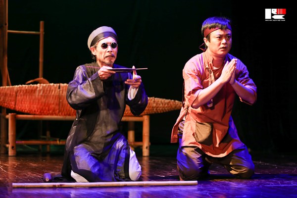 Sân khấu thủ đô: Ém “ hàng khủng” chờ khán giả - Anh 1