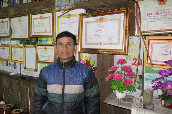 Cần có chính sách hỗ trợ thỏa đáng cho các Nghệ nhân Ưu tú - Anh 1