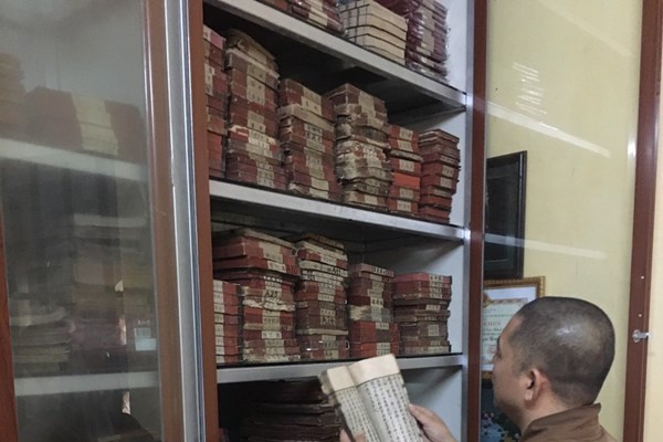 Người giữ gìn những bộ kinh Phật cổ - Anh 1