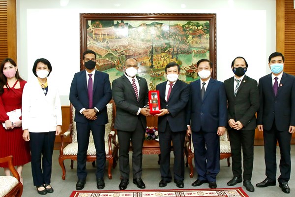 Thúc đẩy hợp tác du lịch Việt Nam với Nepal, Maldives - Anh 2