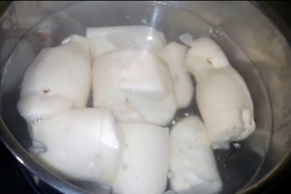 Canh sắn “mùi” ký ức - Anh 1
