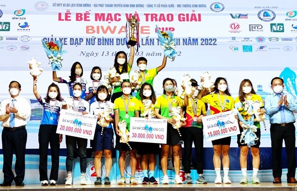 Kết thúc Giải xe đạp nữ Bình Dương 2022 - Anh 2