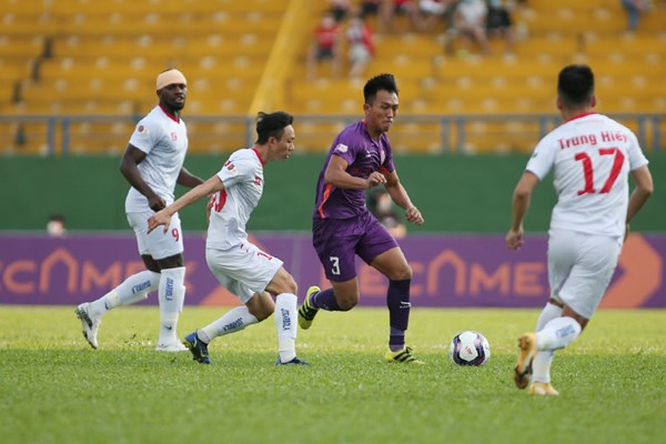 Vòng 4 V.League 2022: Nhóm đầu chưa bứt phá - Anh 1