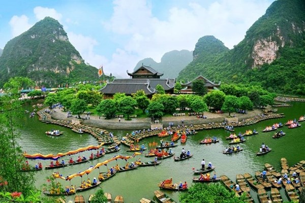Để du lịch phát triển hài hòa với di sản - Anh 1